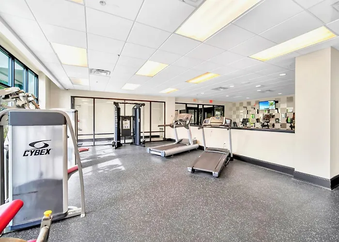 Cozy 2Br Condo - Private Balcony - Near Disney